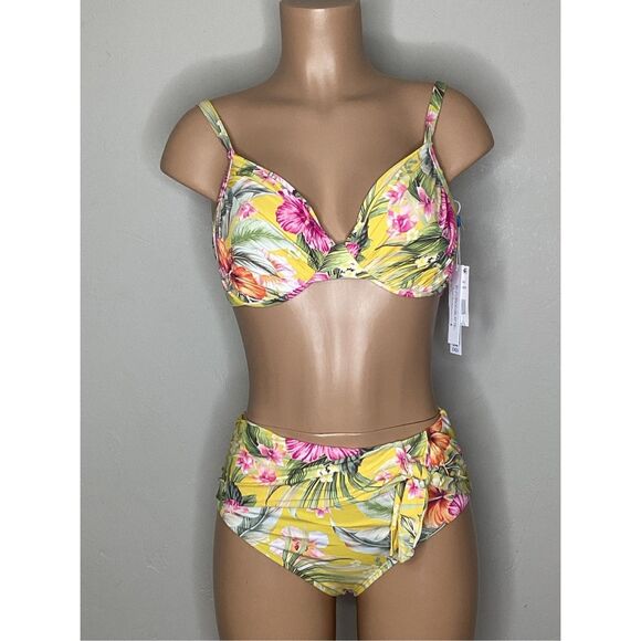 New. Bleu Rod Beattie tropical bikini. 34DD/6-bottom. Retails $169